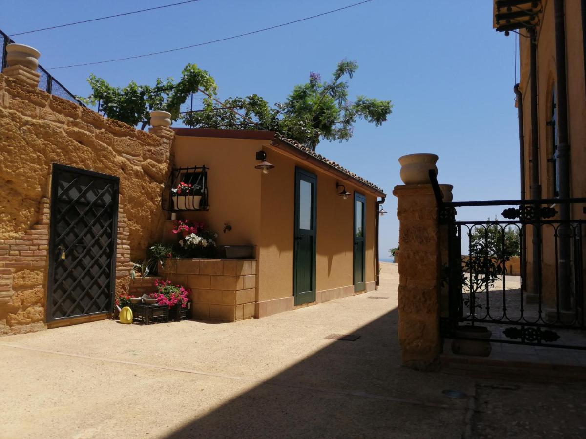 A Casa Di Mammi Nella Valle Dei Templi Agrigent Exterior foto