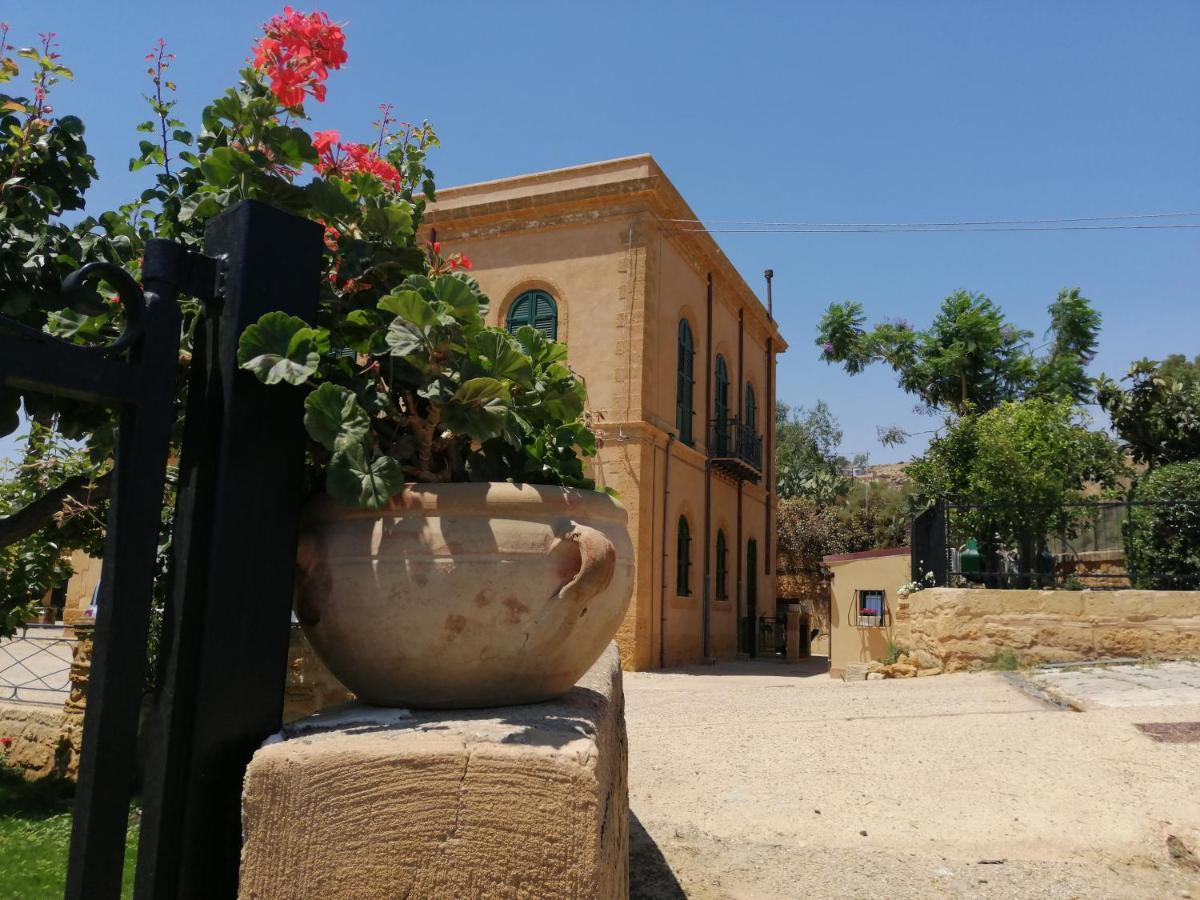 A Casa Di Mammi Nella Valle Dei Templi Agrigent Exterior foto